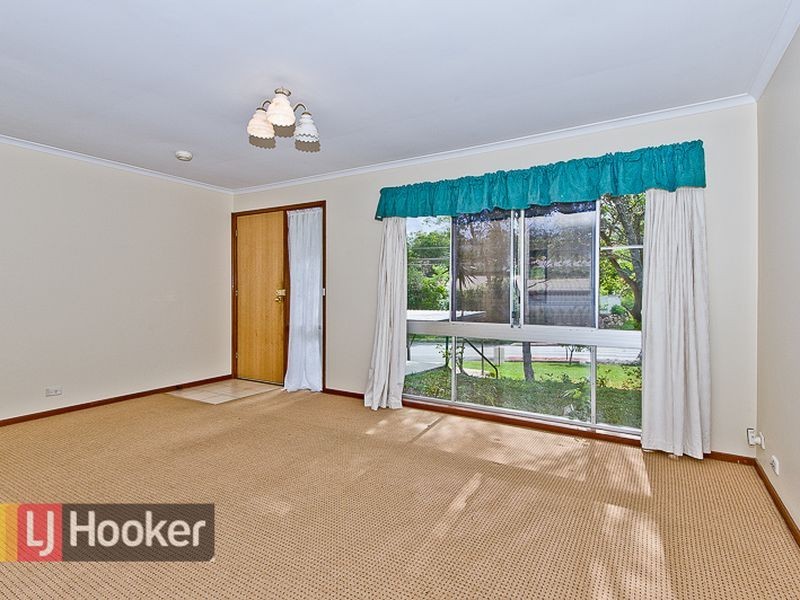 42 Eucumbene Drive, Petrie QLD 4502