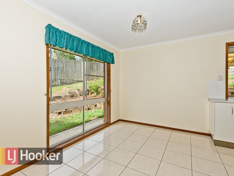 42 Eucumbene Drive, Petrie QLD 4502