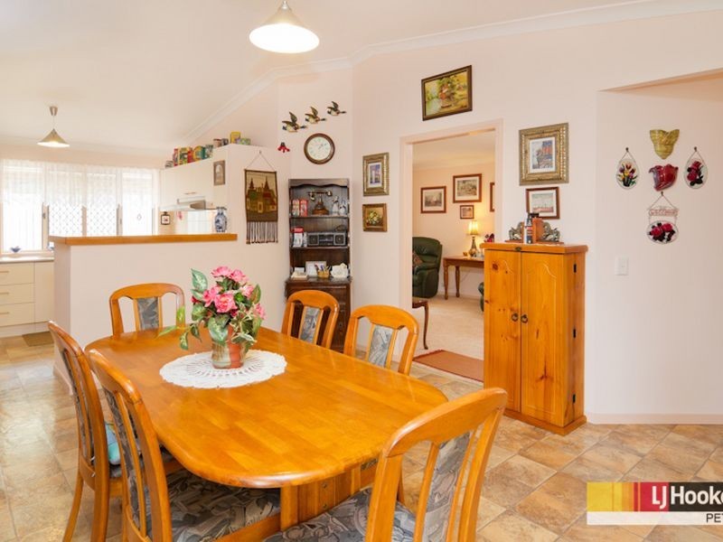 11 Glenbrae Court, Petrie QLD 4502