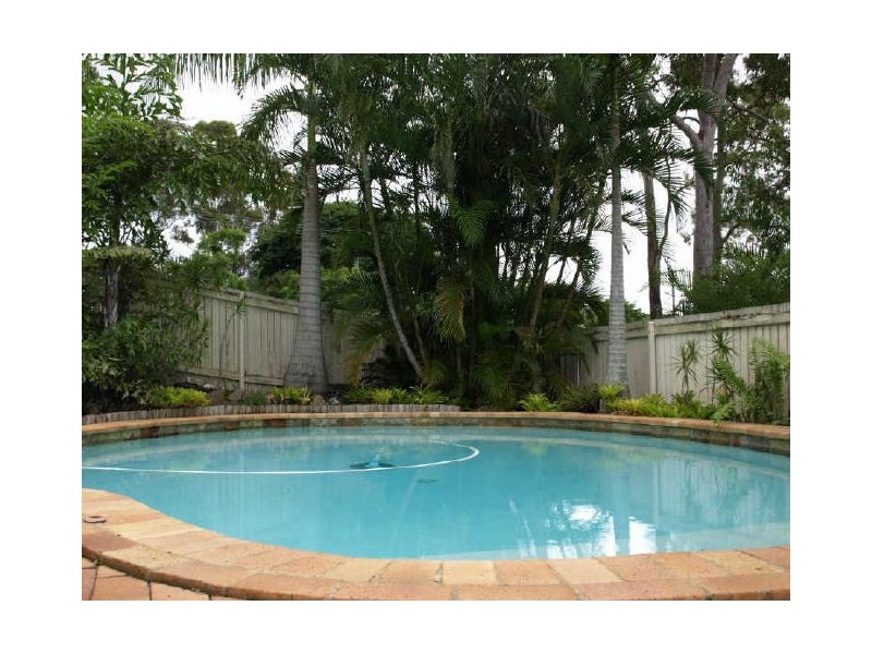 19 Vaucluse Cr, Petrie QLD 4502