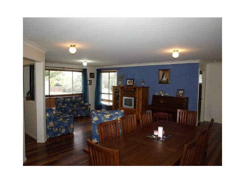 5 Whipbird Court, Cashmere QLD 4500