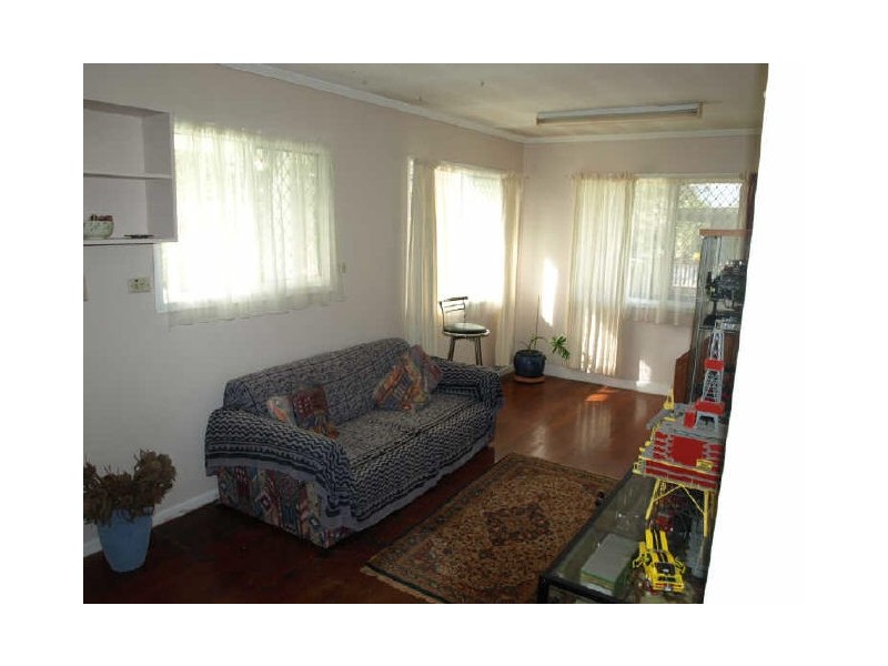 30 Cotton Street, Lawnton QLD 4501