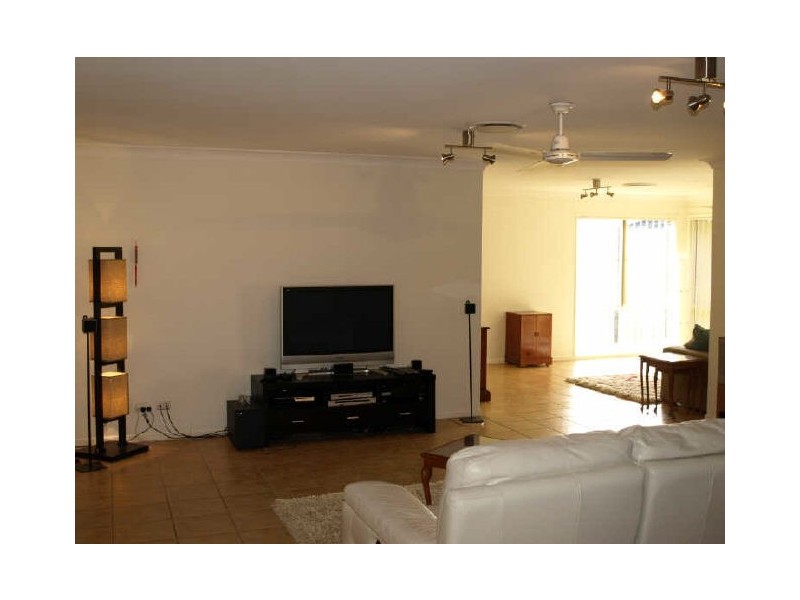 Warner QLD 4500