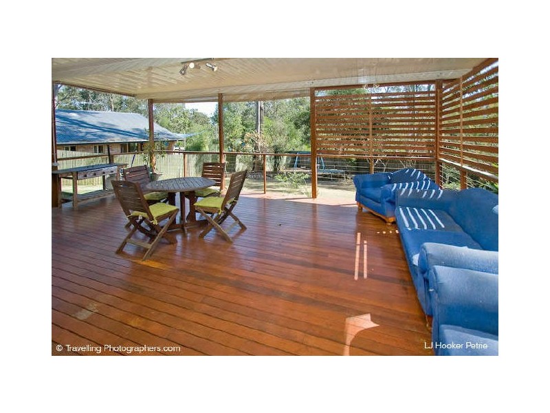 18 Mirrigan Ct, Petrie QLD 4502