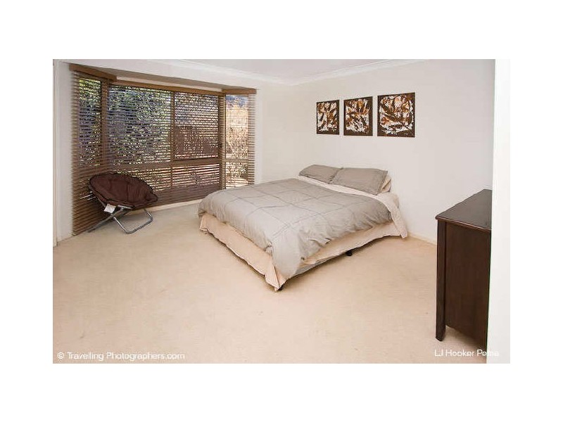 18 Mirrigan Ct, Petrie QLD 4502