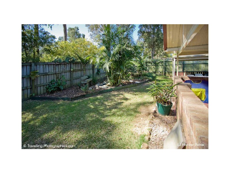 18 Mirrigan Ct, Petrie QLD 4502
