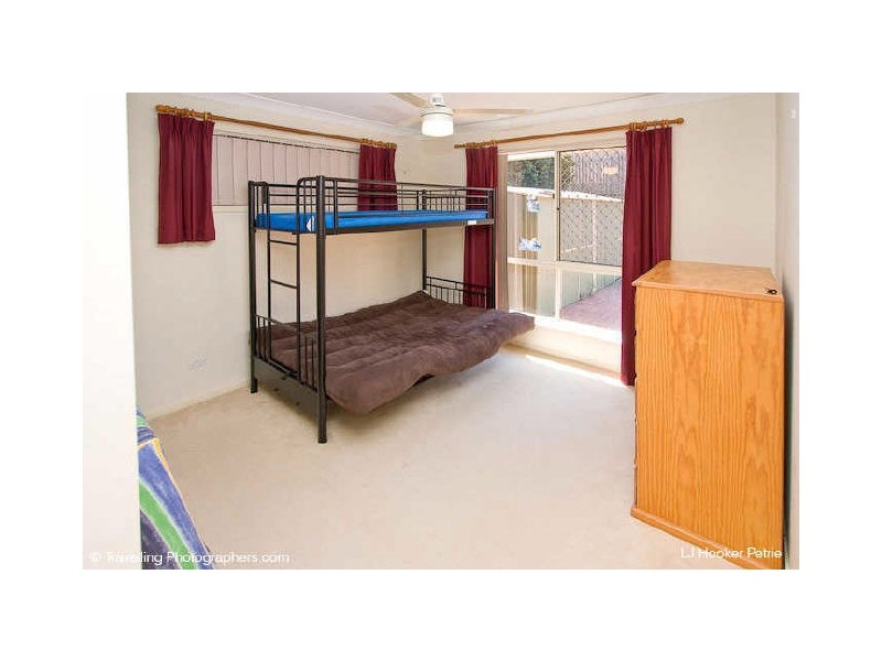 16 Turnbull Ct, Petrie QLD 4502