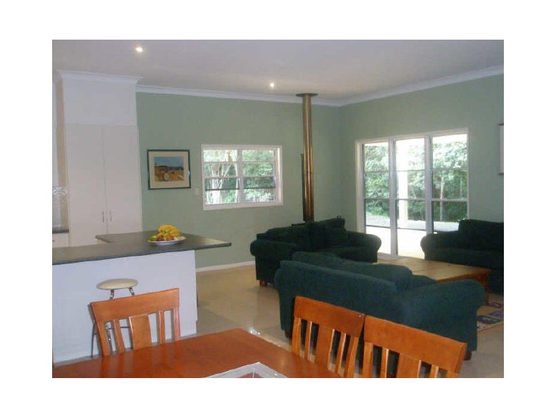 2974 Esk-Hampton Road, Ravensbourne QLD 4352