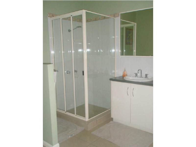 2974 Esk-Hampton Road, Ravensbourne QLD 4352