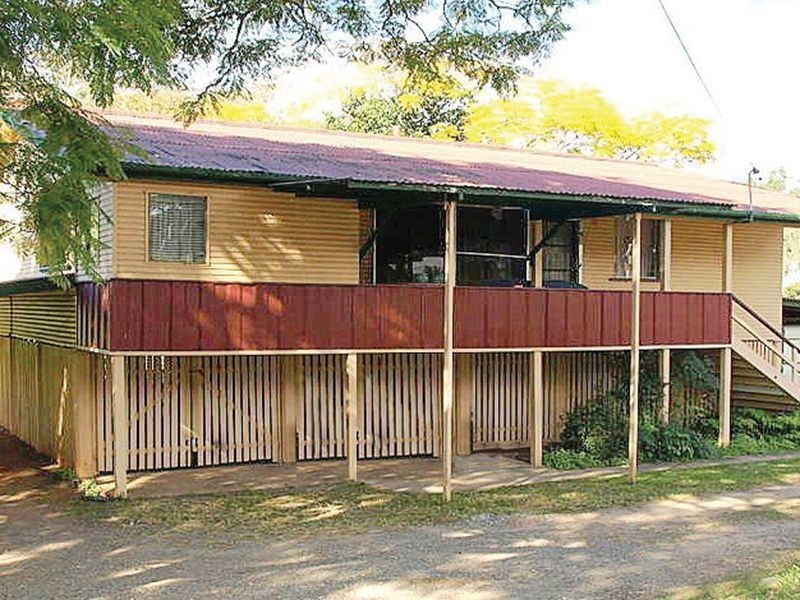 1137 Anzac Avenue, Petrie QLD 4502