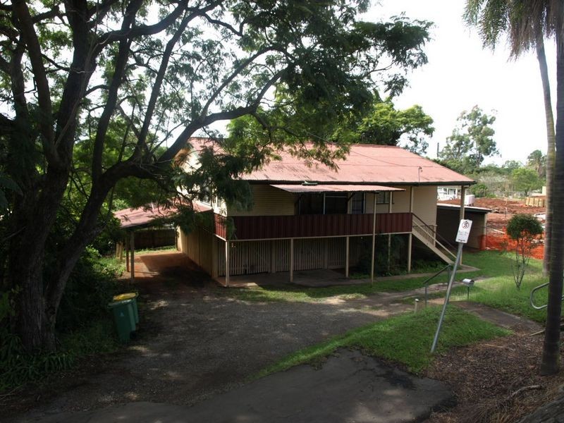 1137 Anzac Avenue, Petrie QLD 4502