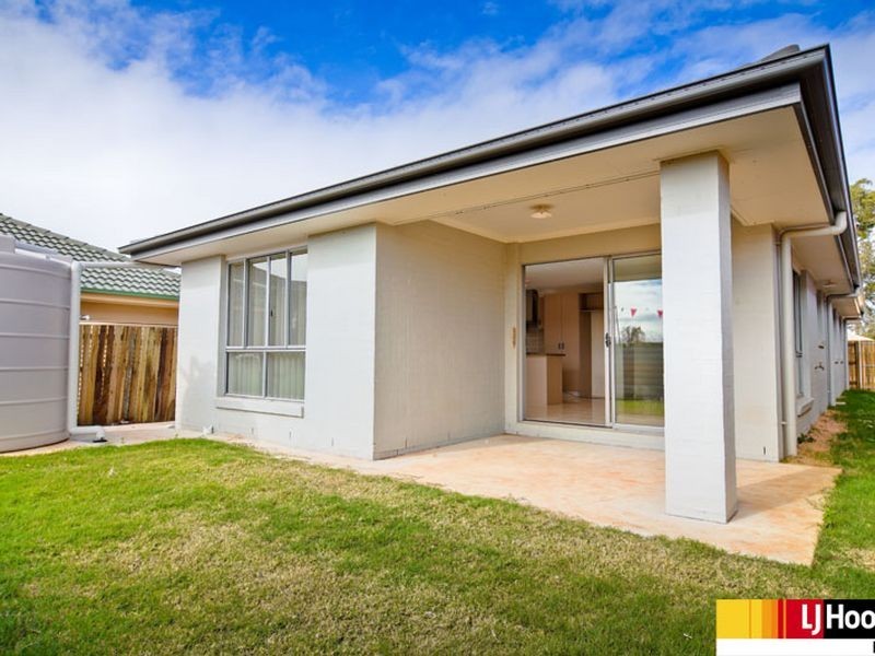 24 Diane Parade, Kallangur QLD 4503