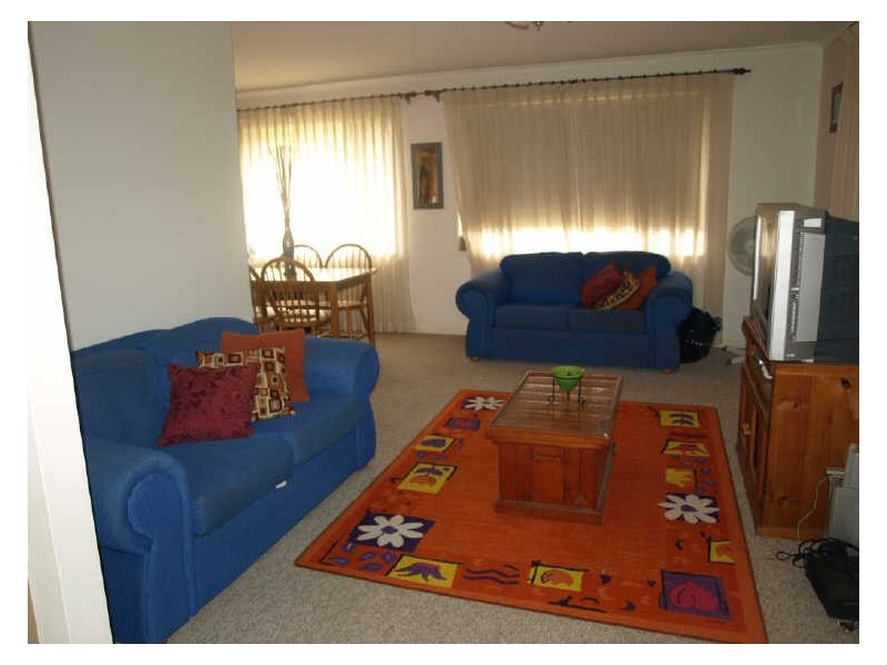 6 Pedder Ct, Petrie QLD 4502