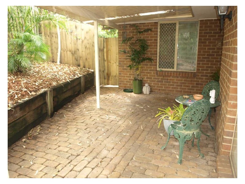 6 Pedder Ct, Petrie QLD 4502