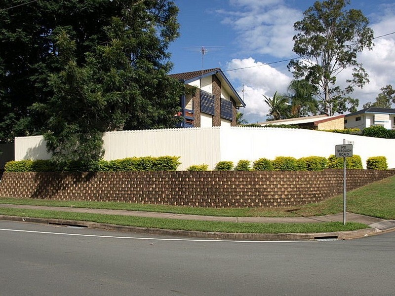 6 Belrose Avenue, Petrie QLD 4502