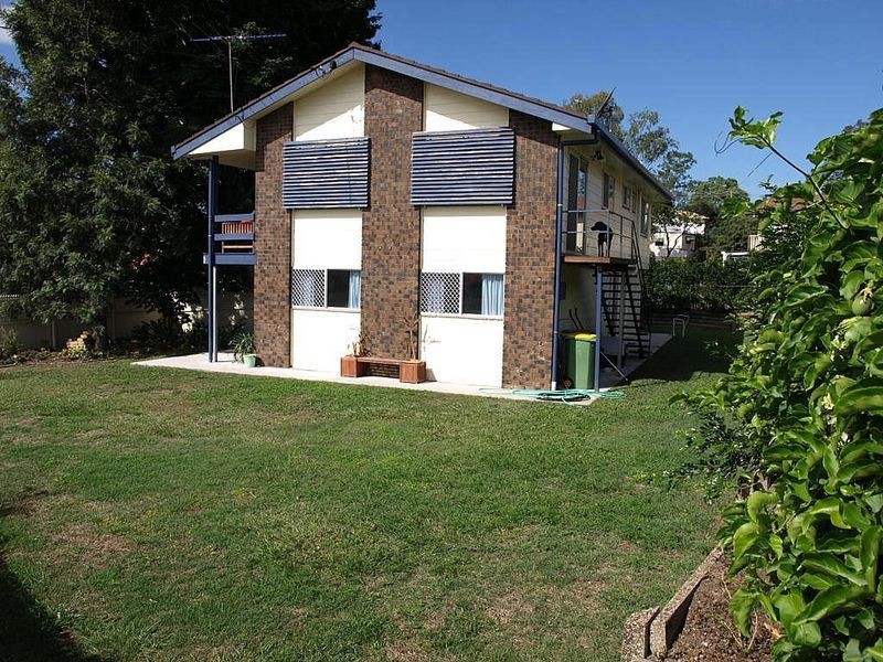 6 Belrose Avenue, Petrie QLD 4502