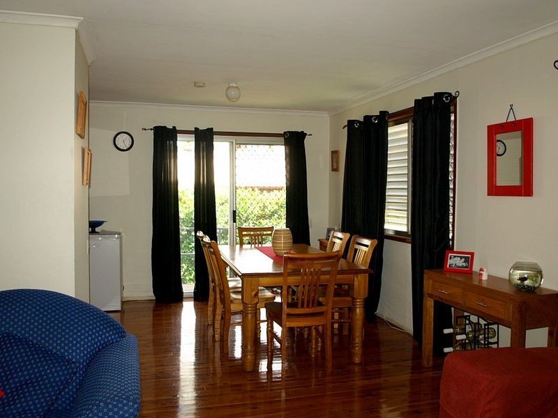 6 Belrose Avenue, Petrie QLD 4502