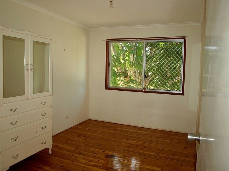 6 Belrose Avenue, Petrie QLD 4502