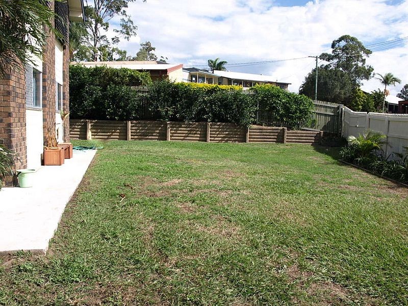 6 Belrose Avenue, Petrie QLD 4502
