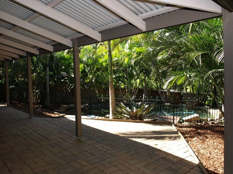 31 Constantia Drive, Petrie QLD 4502