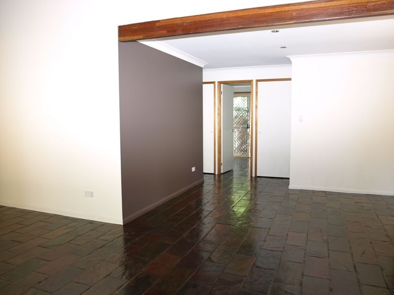 31 Constantia Drive, Petrie QLD 4502