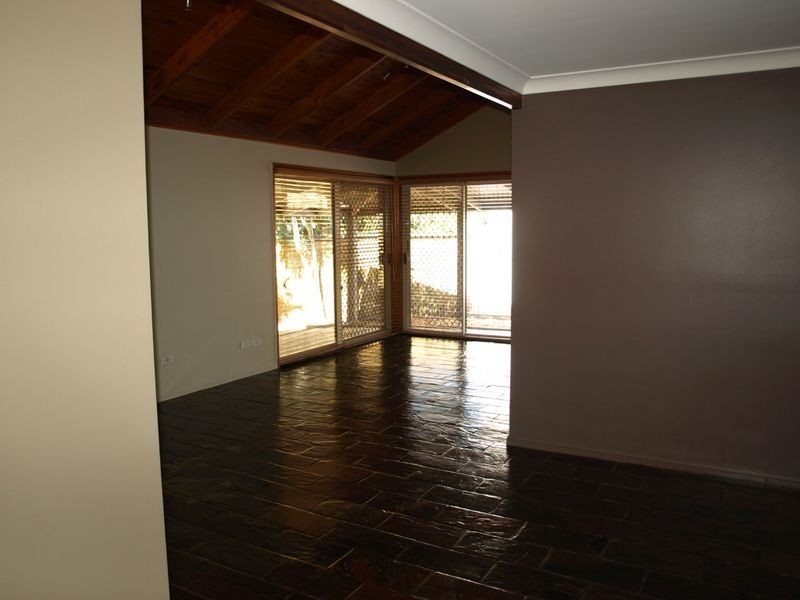 31 Constantia Drive, Petrie QLD 4502