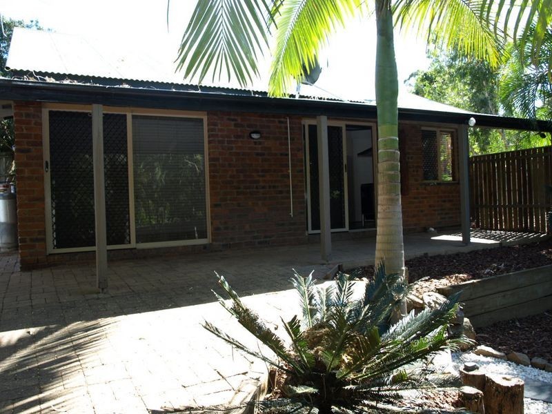 31 Constantia Drive, Petrie QLD 4502