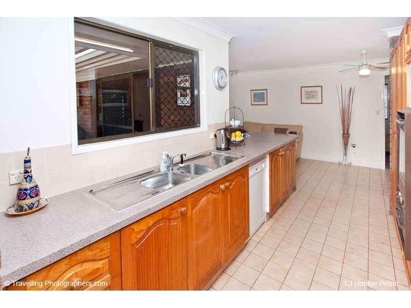 26 Rue Montaigne, Petrie QLD 4502
