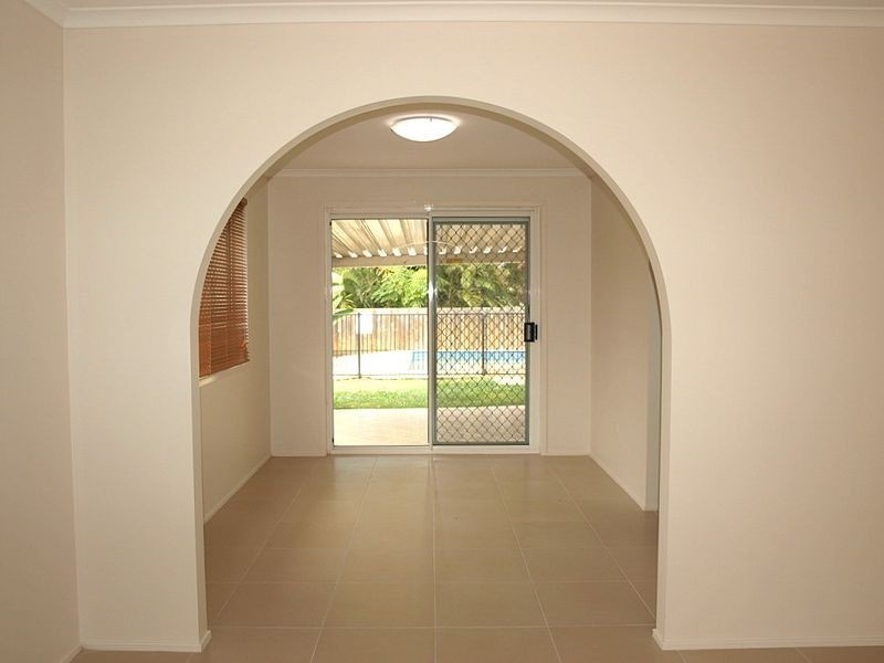 3 Tokai Court, Petrie QLD 4502