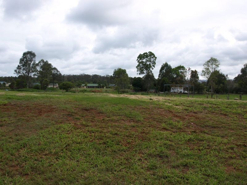 49 Platypus Street, Wamuran QLD 4512
