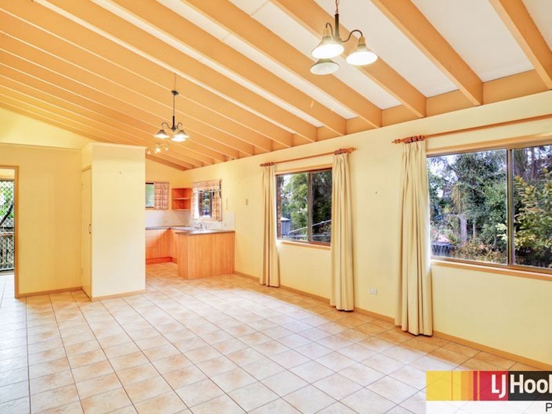 10 Styles Road, Petrie QLD 4502