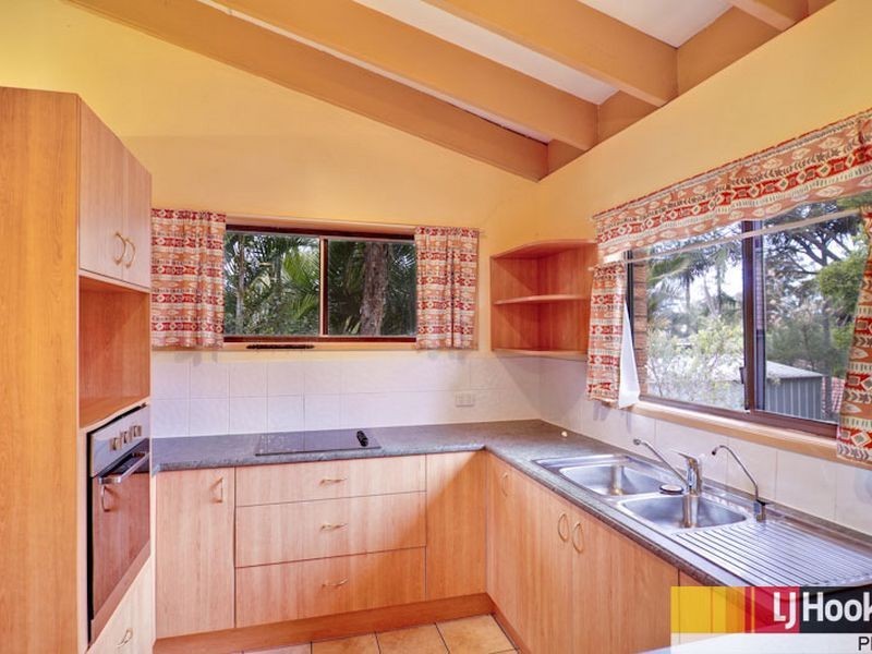 10 Styles Road, Petrie QLD 4502