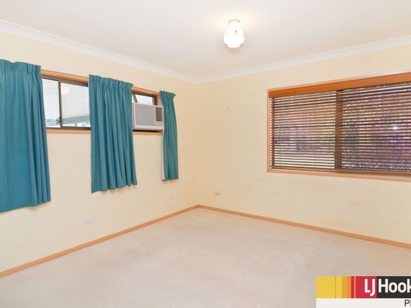 10 Styles Road, Petrie QLD 4502