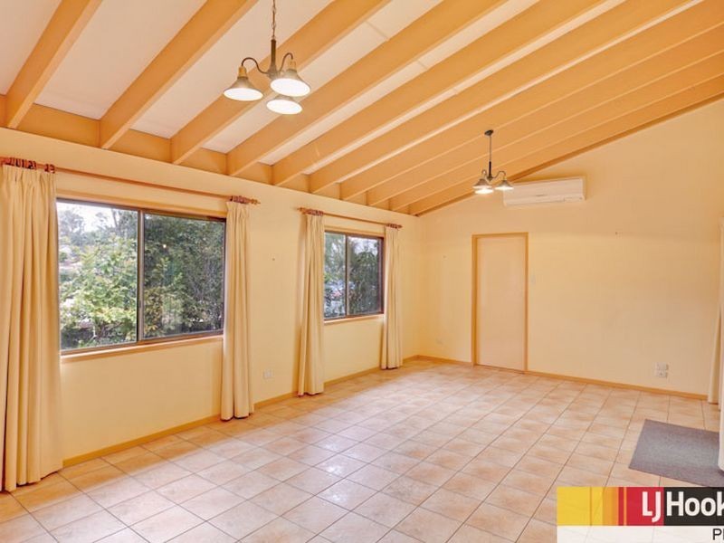 10 Styles Road, Petrie QLD 4502