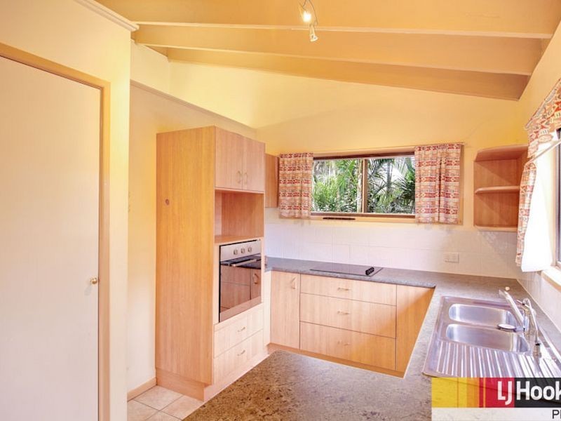 10 Styles Road, Petrie QLD 4502