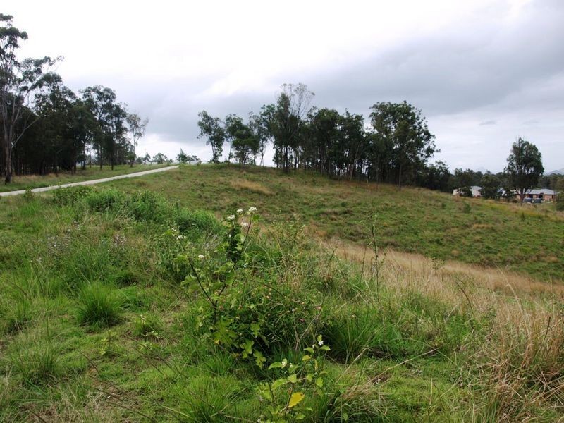 121 Springflats Court, Moorina QLD 4506