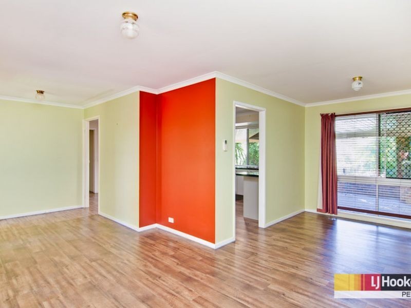 18 Wyara Court, Petrie QLD 4502