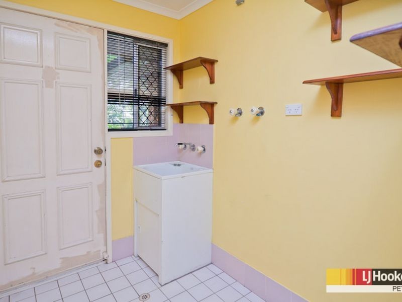 18 Wyara Court, Petrie QLD 4502