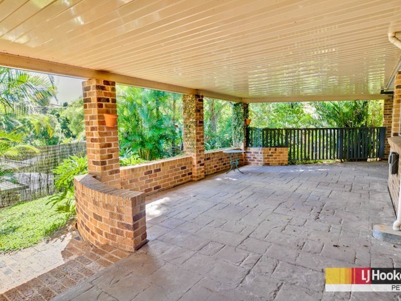 18 Wyara Court, Petrie QLD 4502