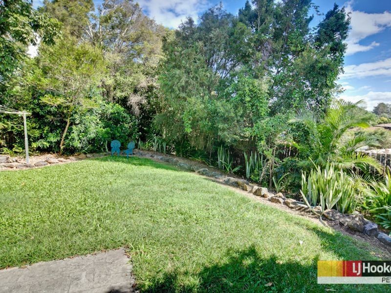 18 Wyara Court, Petrie QLD 4502