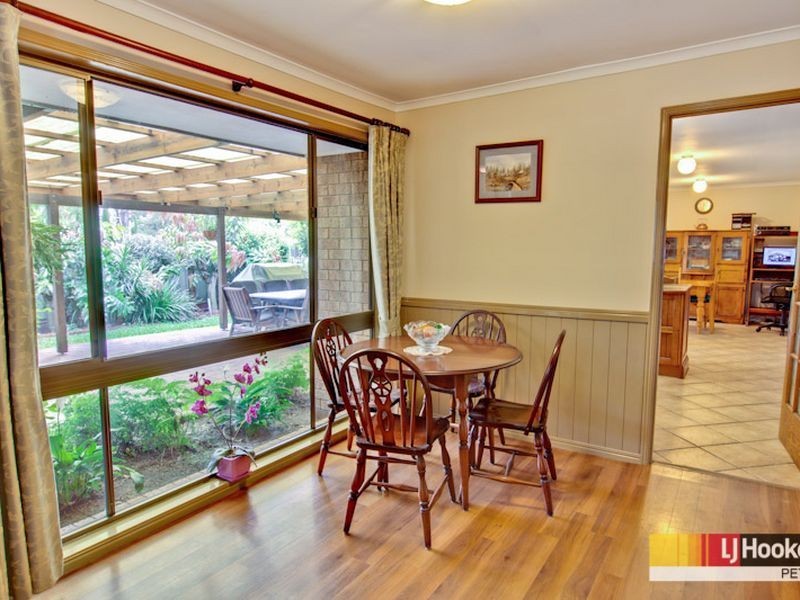 75 Frenchs Rd, Petrie QLD 4502