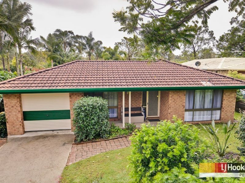 75 Frenchs Rd, Petrie QLD 4502