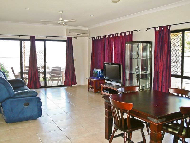 25 Warburton Street, Murrumba Downs QLD 4503