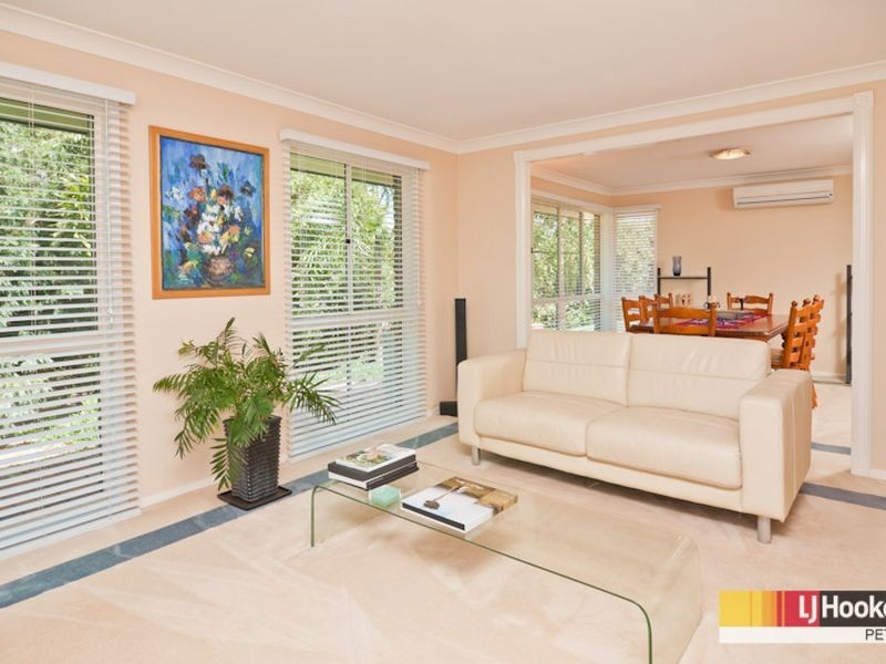 12 Mohr Court, Petrie QLD 4502