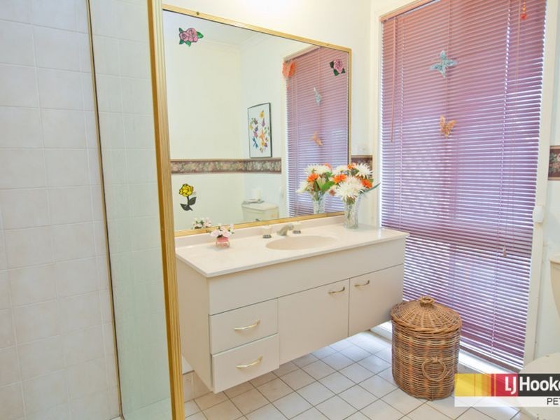 14 Julius Court, Petrie QLD 4502