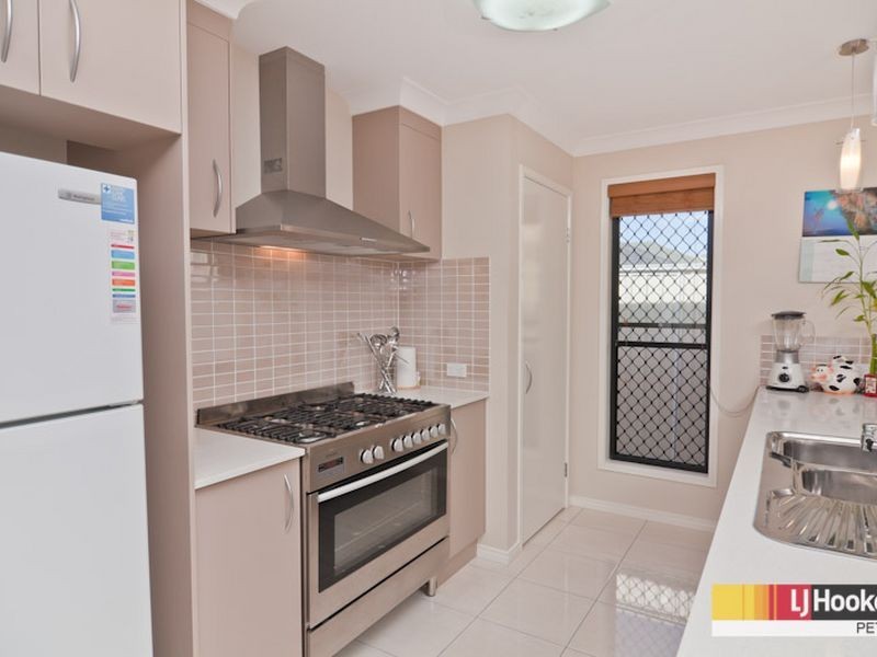 4 Caraway Court, Griffin QLD 4503