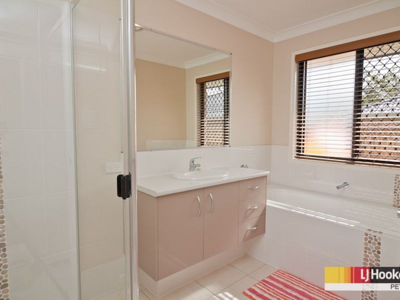 4 Caraway Court, Griffin QLD 4503
