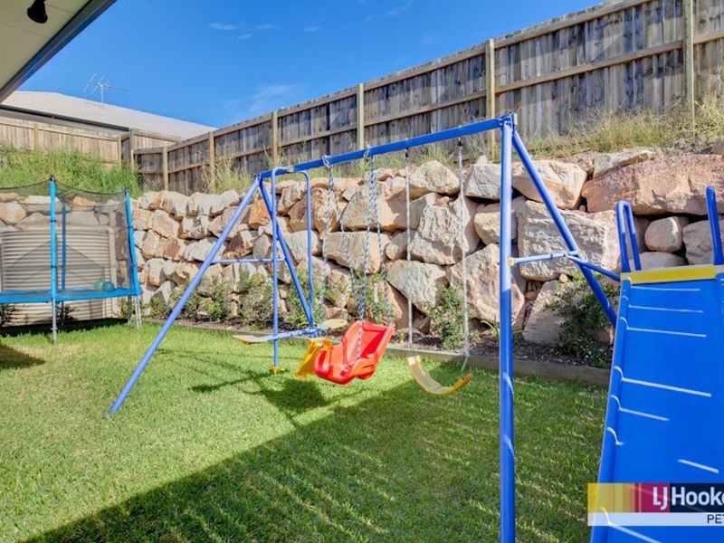 4 Caraway Court, Griffin QLD 4503