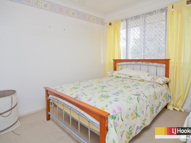 54 Young Street, Petrie QLD 4502