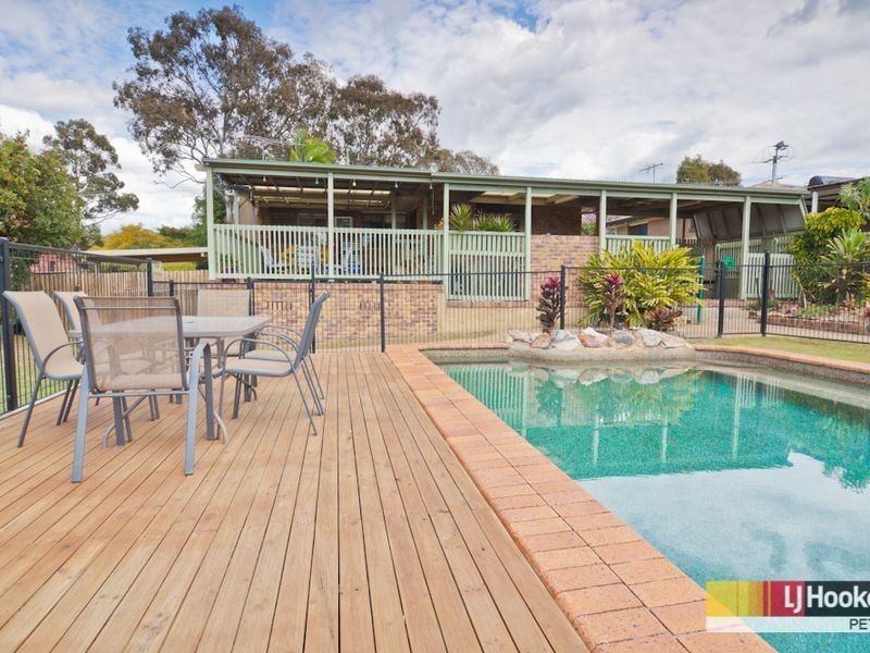 54 Young Street, Petrie QLD 4502